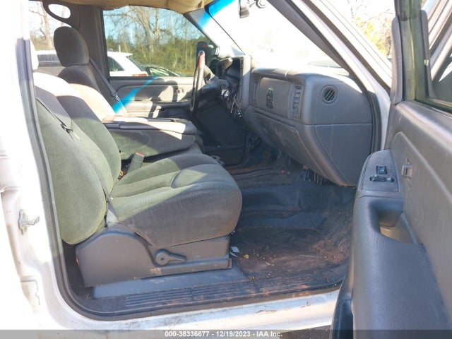 2004 CHEVROLET SILVERADO 2500 LS VIN: 1GCGK23U04F230837