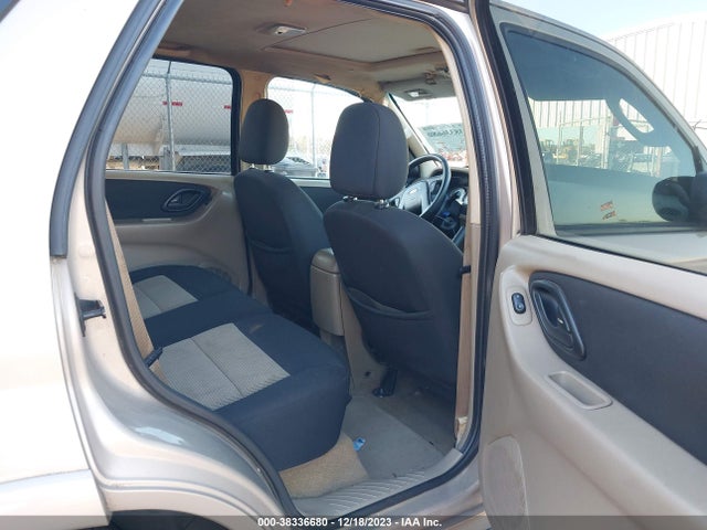 2007 FORD ESCAPE XLT/XLT SPORT VIN: 1FMYU03177KB34641