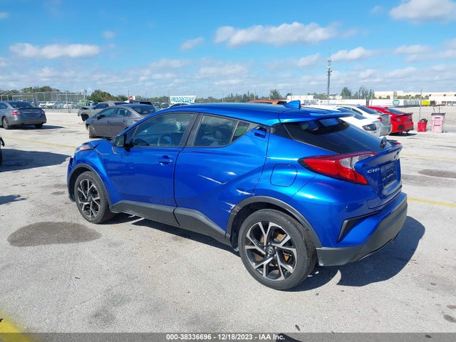 2020 TOYOTA C-HR XLE VIN: JTNKHMBX5L1081302