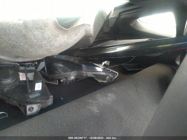 Chevrolet Corvette Stingray Z51 2016 1G1YM2D70G5112572 Image 8