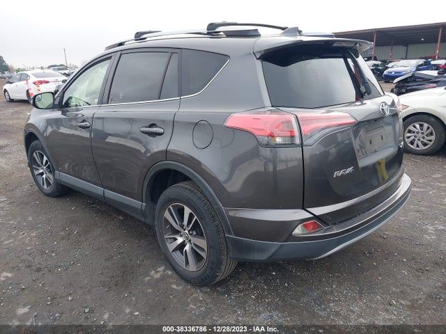 2017 TOYOTA RAV4 XLE VIN: JTMWFREV0HJ707915