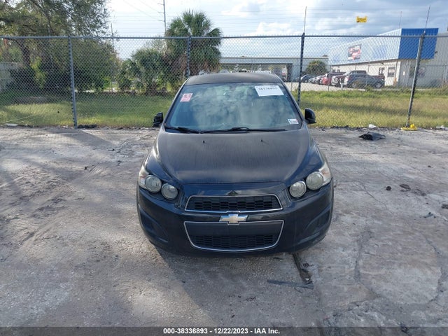 Chevrolet Sonic Ls Auto 2015 1G1JA5SH4F4105913 Image 6