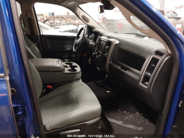 RAM 1500 Classic Express Quad Cab 4x4 6'4 Box 2019 1C6RR7FG7KS554290 Image 5