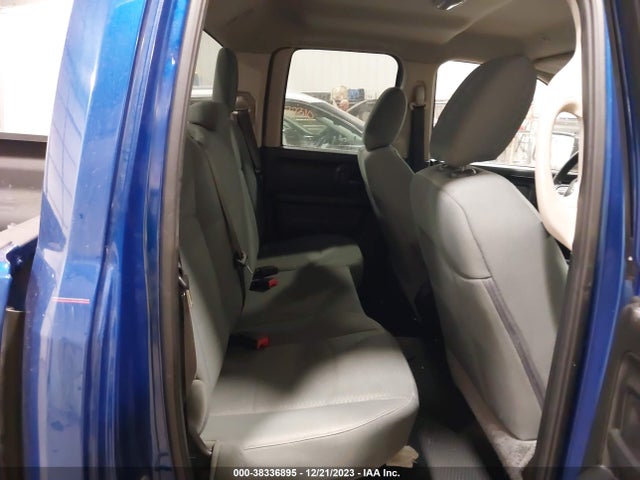 RAM 1500 Classic Express Quad Cab 4x4 6'4 Box 2019 1C6RR7FG7KS554290 Image 8