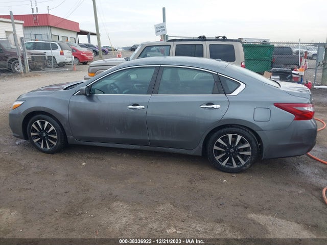 2018 NISSAN ALTIMA 2.5 SV VIN: 1N4AL3APXJC215304