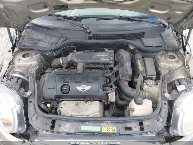 2007 MINI COOPER WMWMF33547TU62754 Photo 9