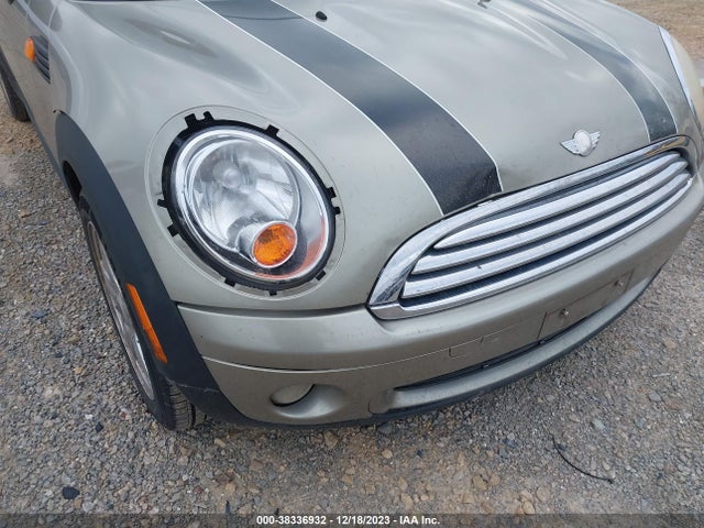 2007 MINI COOPER WMWMF33547TU62754 Photo 5
