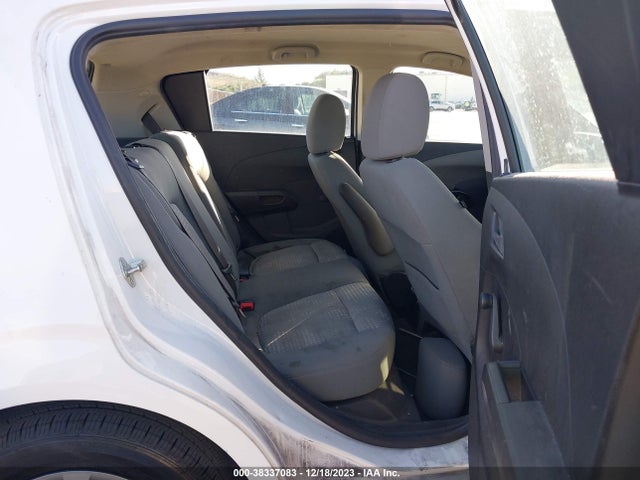 Chevrolet Sonic Lt Auto 2019 1G1JG6SB3K4137939 Image 8