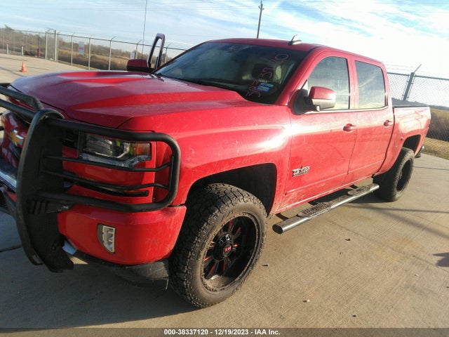 Chevrolet Silverado 1500 2lt 2018 3GCUKREC7JG261447 Image 2