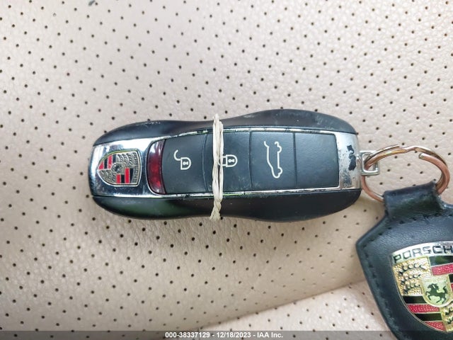 2011 PORSCHE CAYENNE WP1AB2A23BLA43841 Photo 10