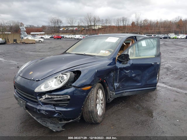 2011 PORSCHE CAYENNE WP1AB2A23BLA43841 Photo 1