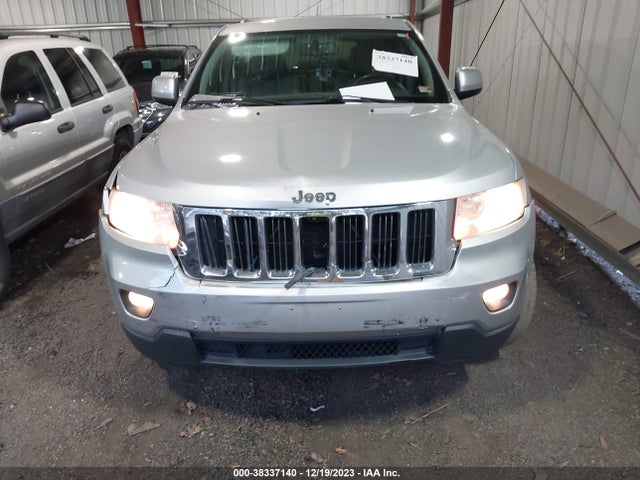 2013 JEEP GRAND CHEROKEE LAREDO VIN: 1C4RJEAG1DC588086