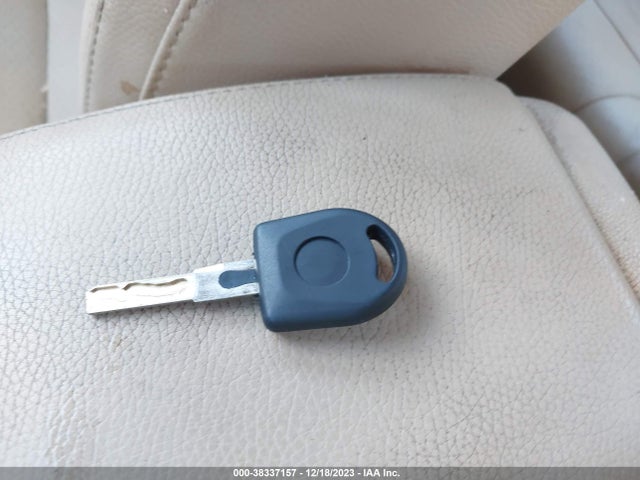 2005 VOLKSWAGEN JETTA 2.5 VIN: 3VWSG71K25M635638