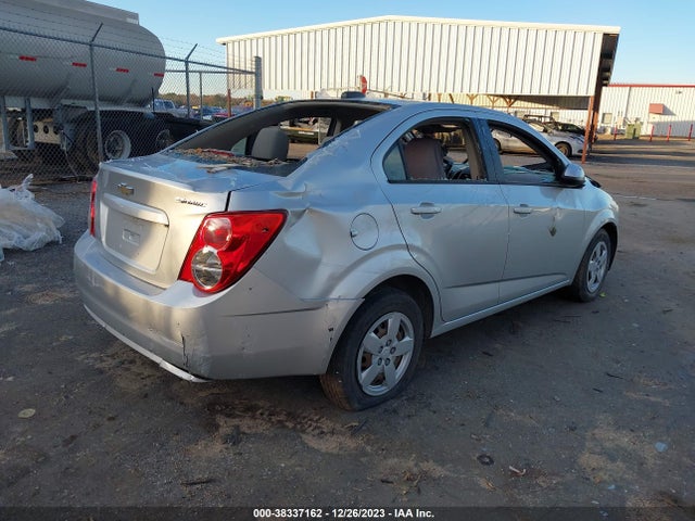 Chevrolet Sonic Ls Auto 2016 1G1JA5SH6G4181571 Image 4