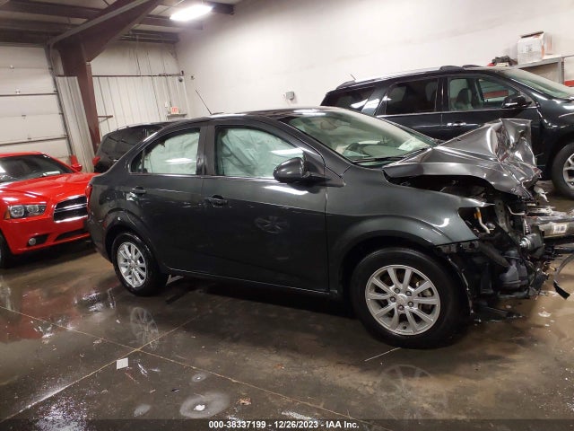 Chevrolet Sonic Lt Auto 2017 1G1JD5SH3H4115777 Image 13