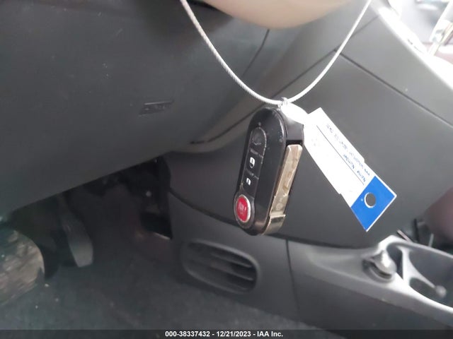 2013 FIAT 500 3C3CFFAR3DT737105 Photo 10