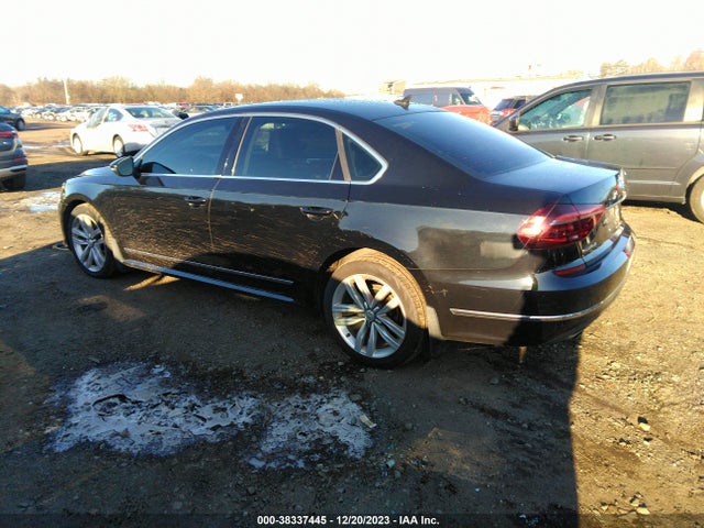 1VWGT7A34HC012036 Volkswagen Passat 1.8t Se
