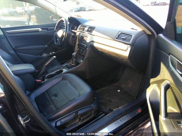 1VWGT7A34HC012036 Volkswagen Passat 1.8t Se