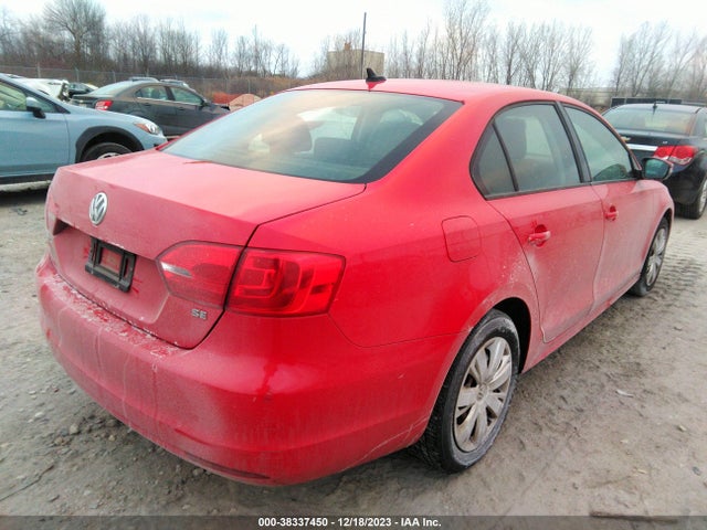 2014 VOLKSWAGEN JETTA 1.8T SE VIN: 3VWD17AJXEM296581