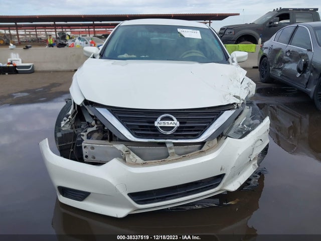 Nissan Altima 2.5 S 2016 1N4AL3AP4GN330025 Image 13