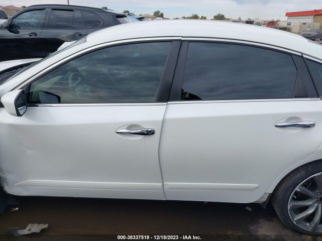 Nissan Altima 2.5 S 2016 1N4AL3AP4GN330025 Image 15