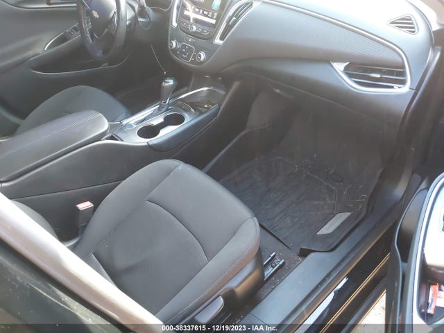 Chevrolet MALIBU LT 2018 1G1ZD5ST4JF276365 Image 5