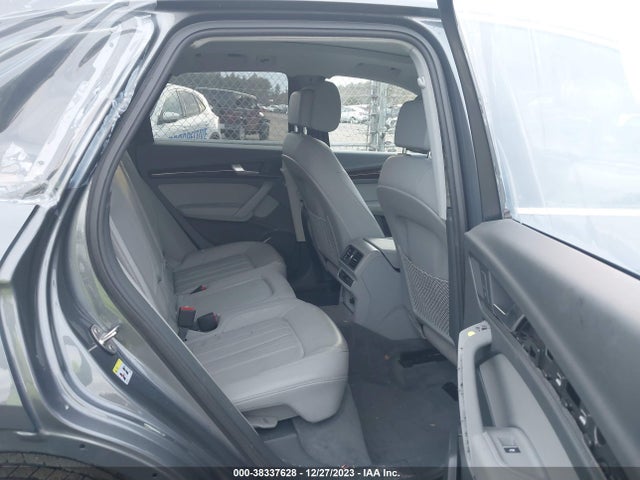 WA1ANAFY2L2003302 Audi Q5 Premium 45 Tfsi Quattro S Tronic/titanium Premium 45 Tfsi Quattro S Tronic