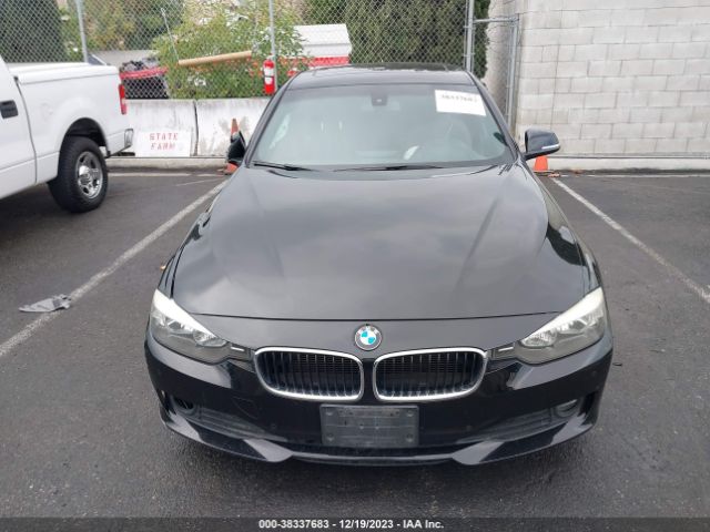 WBA3B1C55EP679893 BMW 320i