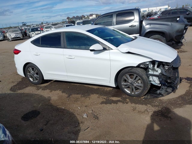 2018 HYUNDAI ELANTRA SEL VIN: 5NPD84LF4JH356697