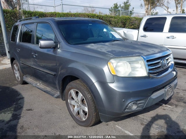 2012 HONDA PILOT TOURING VIN: 5FNYF4H97CB028895