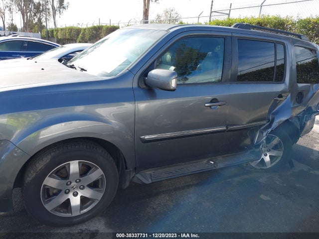 2012 HONDA PILOT TOURING VIN: 5FNYF4H97CB028895