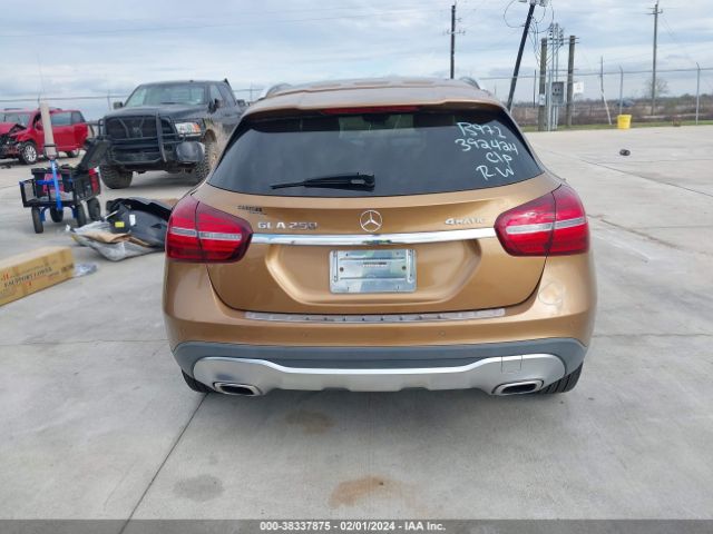WDCTG4GB9JJ472100 Mercedes-Benz Gla 250 4matic