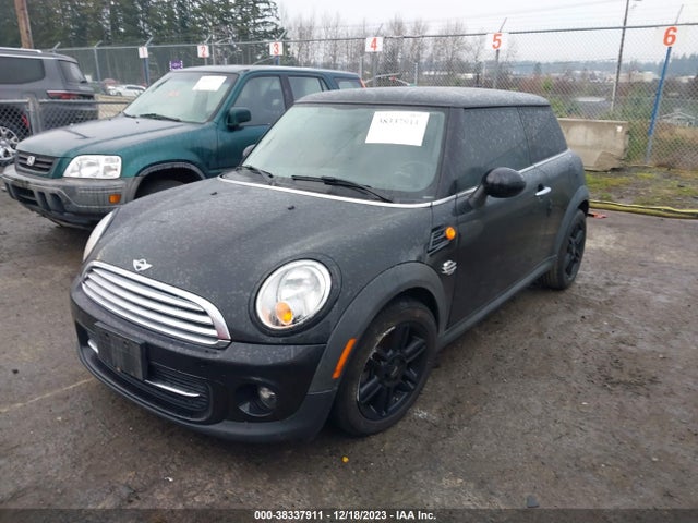 2013 MINI HARDTOP WMWSU3C54DT690665 Photo 1