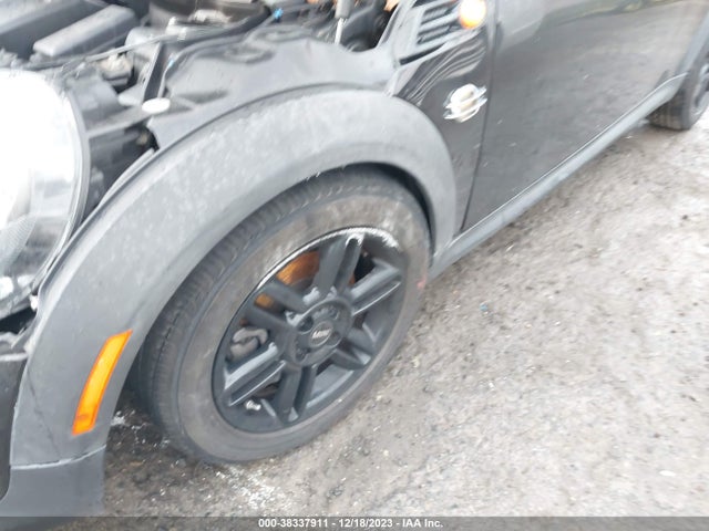 2013 MINI HARDTOP WMWSU3C54DT690665 Photo 5