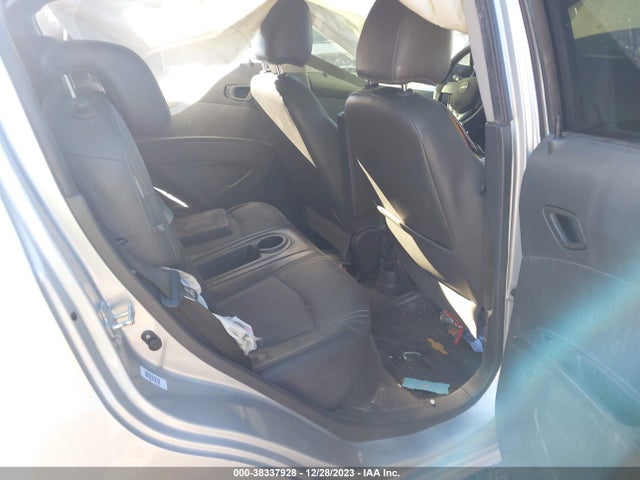 Chevrolet Spark 1lt Cvt 2015 KL8CD6S98FC725930 Image 11