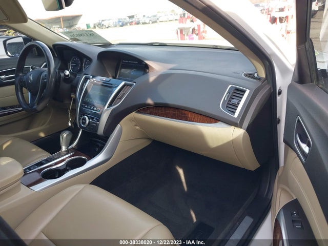19UUB1F33JA009209 Acura TLX