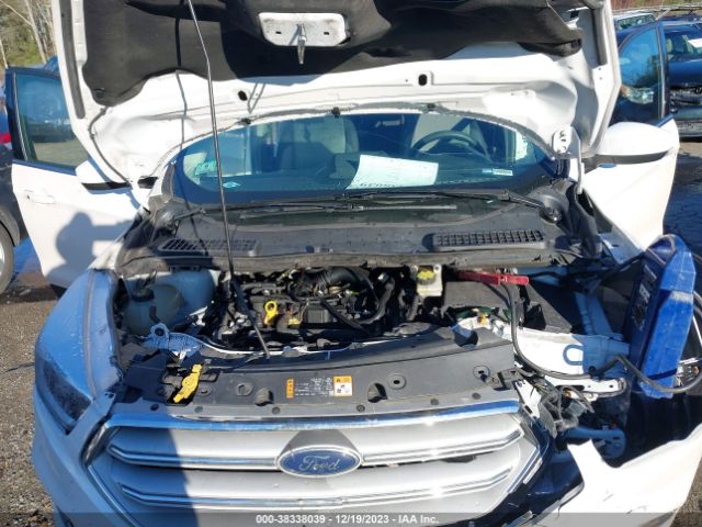 1FMCU9GD8KUB15158 Ford ESCAPE SE