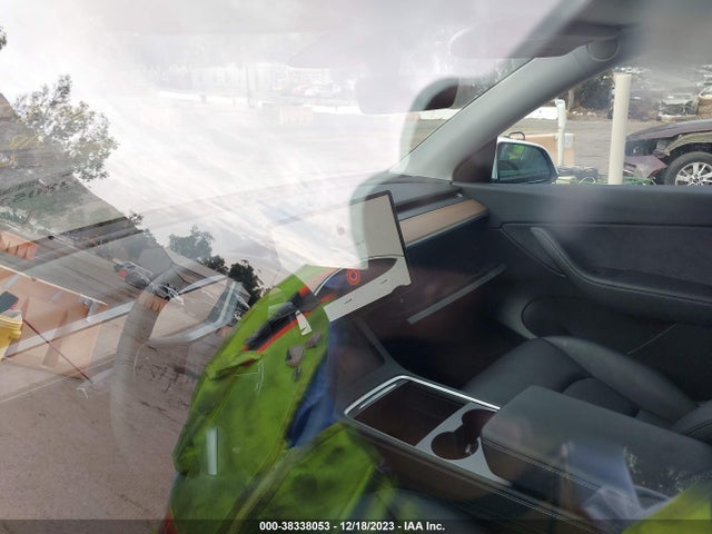 2022 TESLA MODEL Y 7SAYGDEE2NF459441 Photo 4