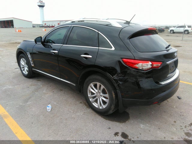 2015 INFINITI QX70 VIN: JN8CS1MW8FM482430