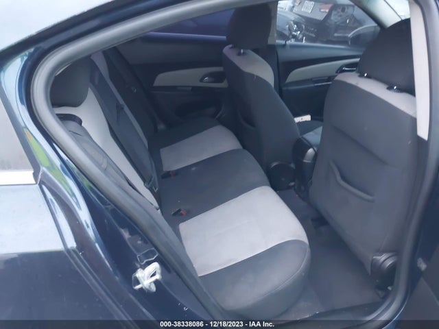2011 CHEVROLET CRUZE LS VIN: 1G1PC5SH6B7137453