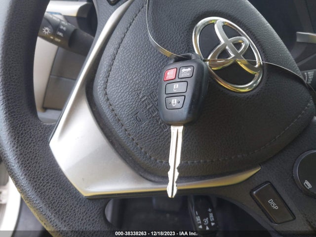 Toyota Corolla 2014 5YFBURHE0EP046538 Image 23