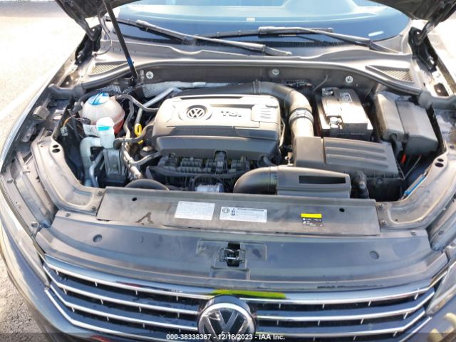 1VWAT7A31HC012050 Volkswagen Passat 1.8t S