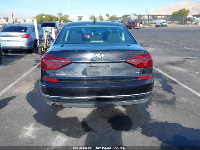 1VWAT7A31HC012050 Volkswagen Passat 1.8t S