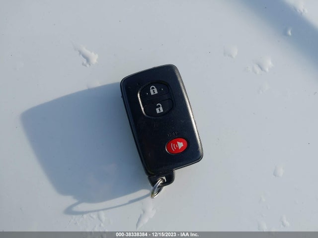 Toyota Prius Four 2015 JTDKN3DU9F0418543 Image 11