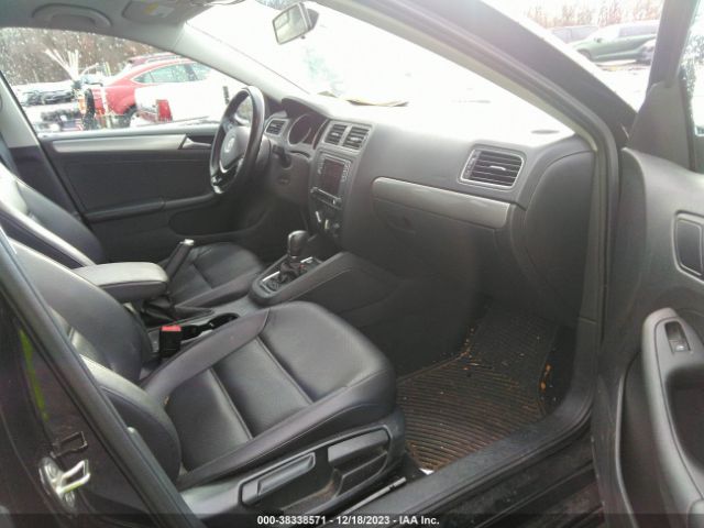 3VWDB7AJ1HM293974 Volkswagen Jetta 1.4t Se