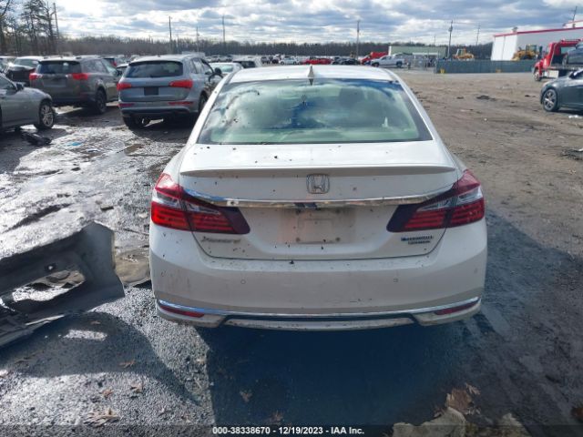 JHMCR6F75HC002023 Honda Accord Hybrid Touring