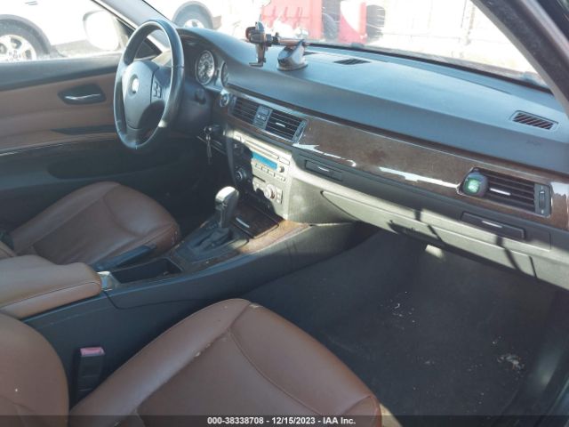 2009 BMW 3 SERIES WBAPK53569A511651 Photo 4