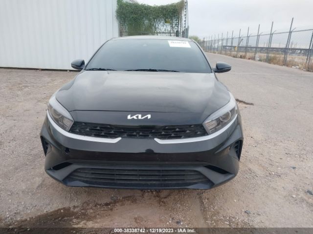 3KPF24AD7PE513129 KIA Forte Lxs