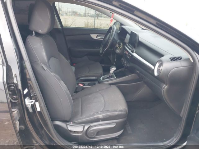 3KPF24AD7PE513129 KIA Forte Lxs