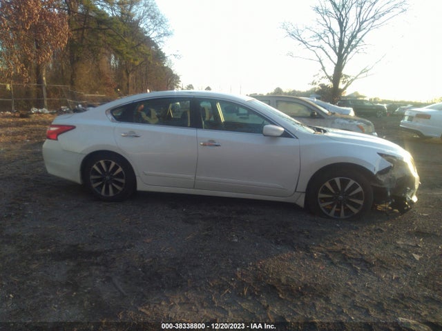 2017 NISSAN ALTIMA 2.5 SV VIN: 1N4AL3AP3HC235887